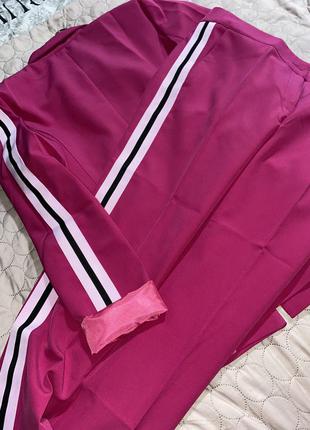 Фуксия малиновый розовый яркий костюм!! жакет + штаны стильной s m 42-468 фото