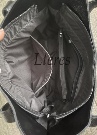 Кожаная стильная черная сумка на плечо, цвета в ассортименте7 фото
