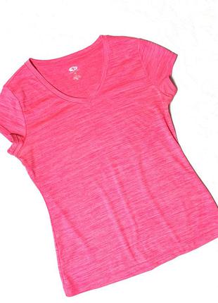 Спортивная футболка для фитнеса