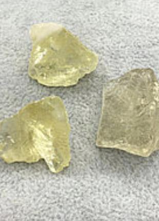 Камень натуральный необработанный кальцит цена за 1 шт