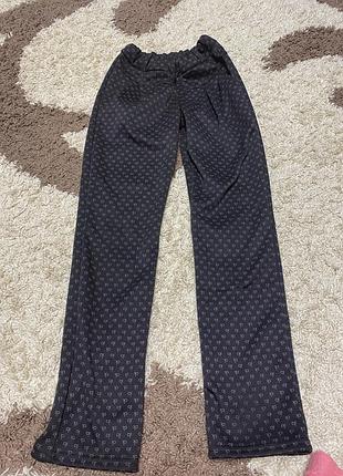 Тёплые штаны calvin klein 6-7 лет