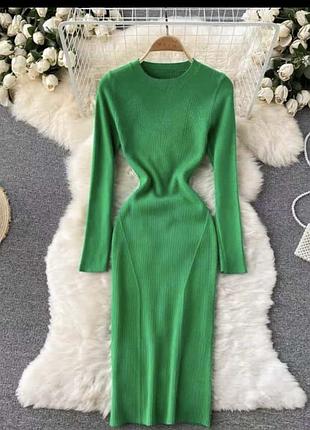 Платье резинка