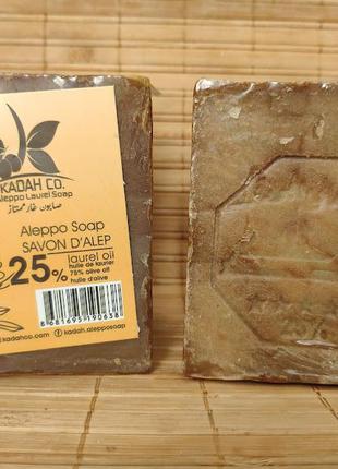 Натуральне органічне оливкове мило алеппо aleppo 200 грамів 25% лавра