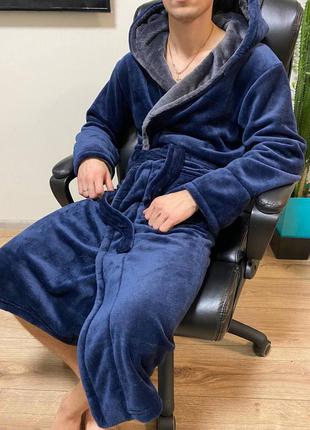 Чоловічий халат велюровий