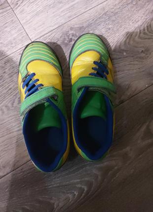 Кроссовки на флисе