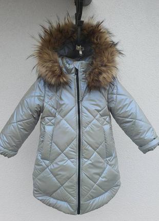 Круте зимове пальто оливкового кольору дівчинці