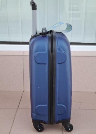 Чемодан валіза прочный надежный carbon royal blue7 фото