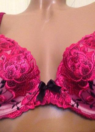 Бюстгальтер, чашка в объем 75-80