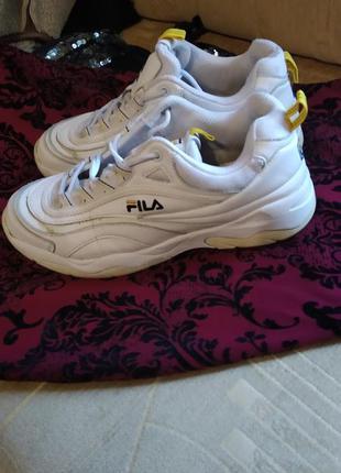 Кроссовки fila р. 37