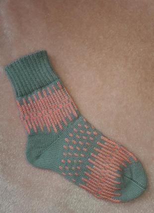 Женские вязаные носки ручной работы