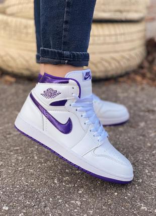 Женские кроссовки nike air jordan retro 1  белые с фиолетовым8 фото