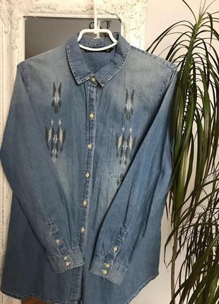 Джинсовая рубашка zara
