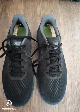 Кросівки nike