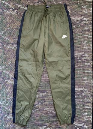 Штаны nike sportswear khaki, оригинал, размер s.