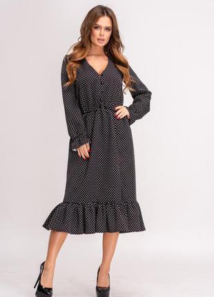 Красивенное чёрное женское платье в горошек приталенное женское платье в горох женское платье с оборкой платье длины миди платье с воланами