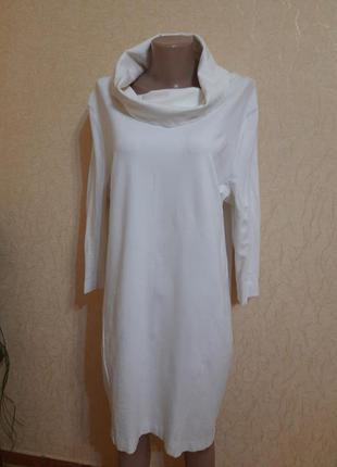 Біле плаття нарядне