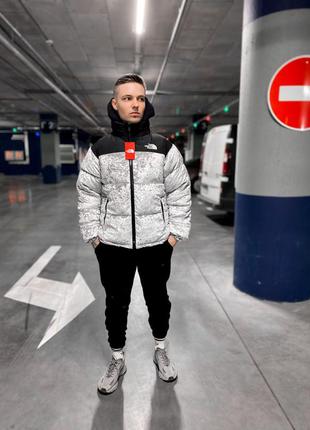 Пуховик тнф The North Face tnf 700