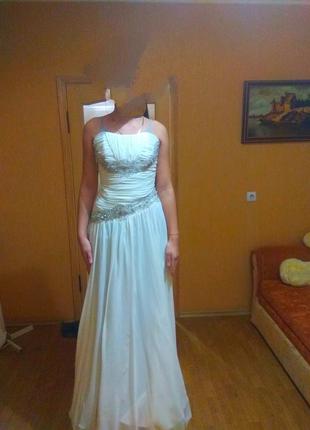 Платье белое,выпускной, фотосессия, свадебное.1 фото