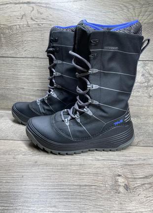 Оригінальні зимові чоботи  teva jordanelle 2 waterproof  37 розмір 23.2  см стан 9.5/105 фото