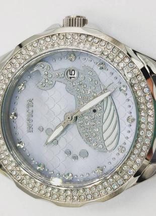 Жіночий годинник invicta з китом з кристалів5 фото