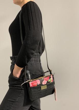 Crossbody juicy couture в наличии4 фото