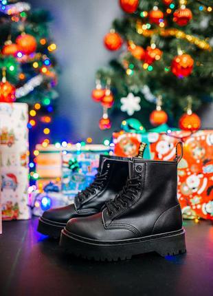 Жіночі черевики dr. martens black термо знижка sale | жіночі черевики знижка