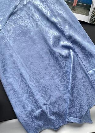 👗светло васильковое длинное платье принт питон сатин/сатиновое нежно голубое змеиное платье👗7 фото