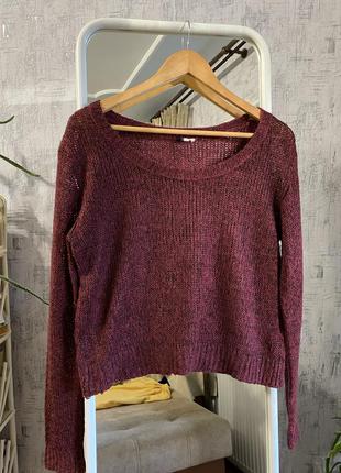 Бордовый свитер от hm