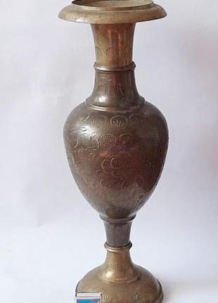 Велика індійська латунна ваза, 70-80ті рр .. вага - 1кг. 954гр.2 фото