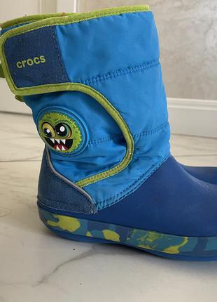 Crocs