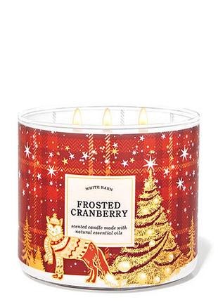 Трехфитильная свеча bath and body works frosted cranberry1 фото