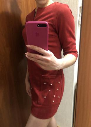 Красное замшевое платье4 фото