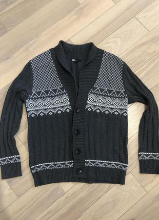 Свитер кофта на пуговицах