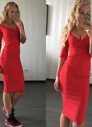 Шикарное красное платье !