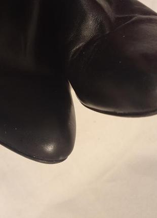 Кожанные итальянские черные высокие сапоги на каблуках натуральная кожа шкіра шкіряні3 фото