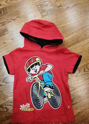 Футболка з капюшоном