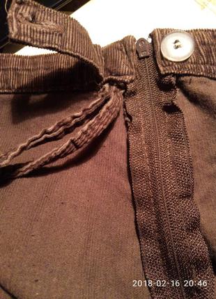 Нарядная актуальная юбка из тонкого натурального вельвета.4 фото