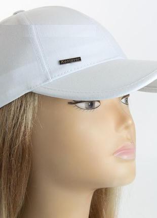 Белая женская кепка из хлопка - 03110w