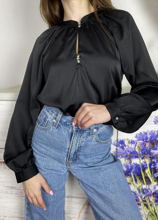 Вільна чорна атласна блуза 1+1=3