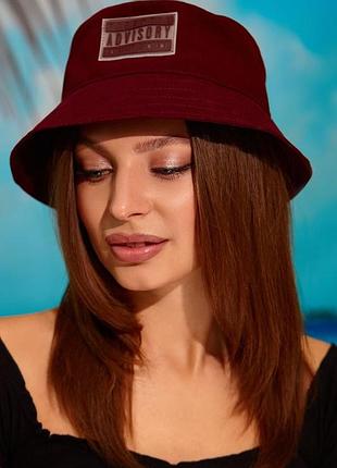 Стильная женская панама с эмблемой «parental advisory» - 1340 бордо