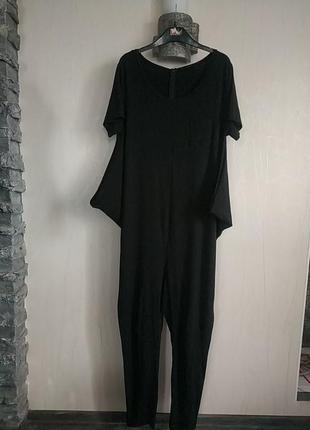 Стильный комбез оверсайз