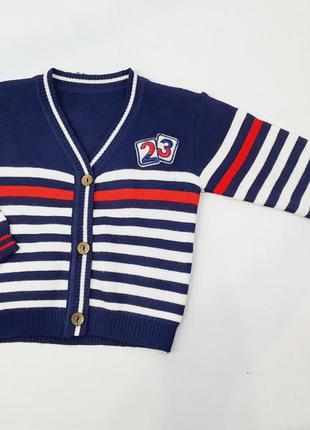 Вязаная кофта для мальчика