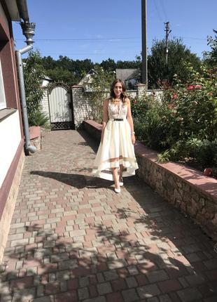 Вечірнє плаття