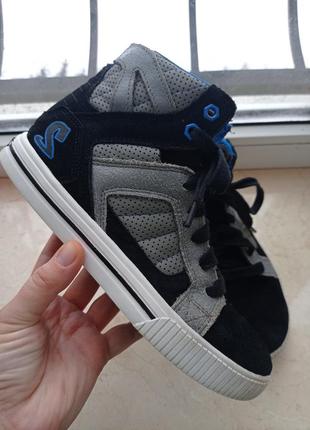 Кожаные кроссовки skechers
