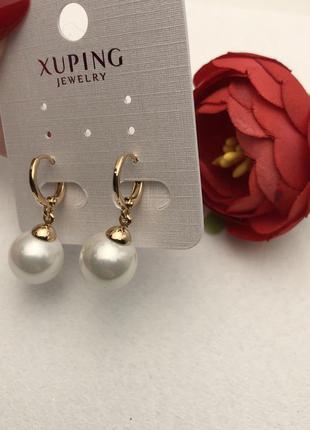 Серьги с жемчугом, жемчужина, шарики, хит