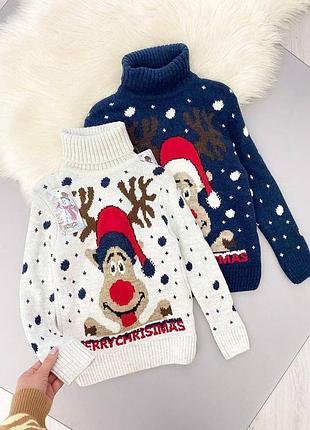 Теплий світер дитячий