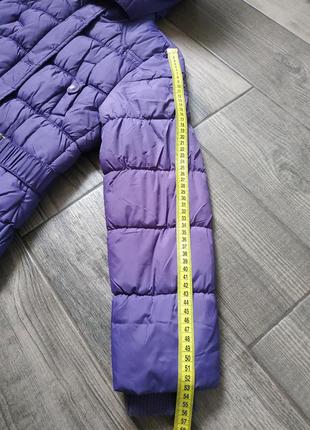 Подовгаста куртка фіолетового кольору8 фото
