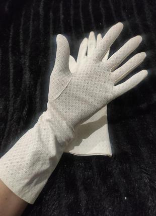 Супер мега красивые эффектные нарядные высокие перчатки с перфорацией5 фото