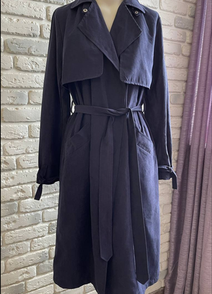 Синій тренч