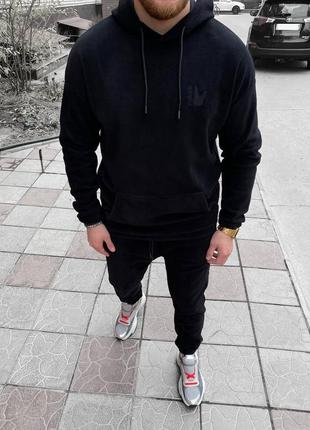 Теплющий спортивний костюм